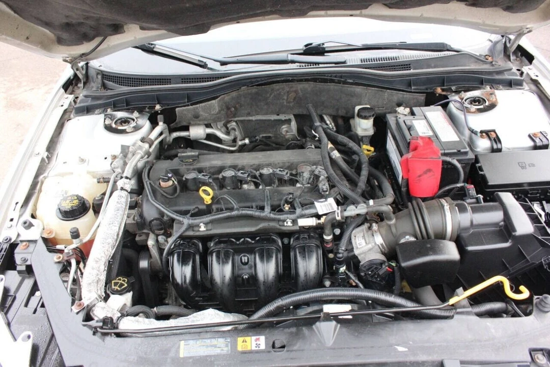 2012 Ford Fusion 1st Gen - Image 13 of 16