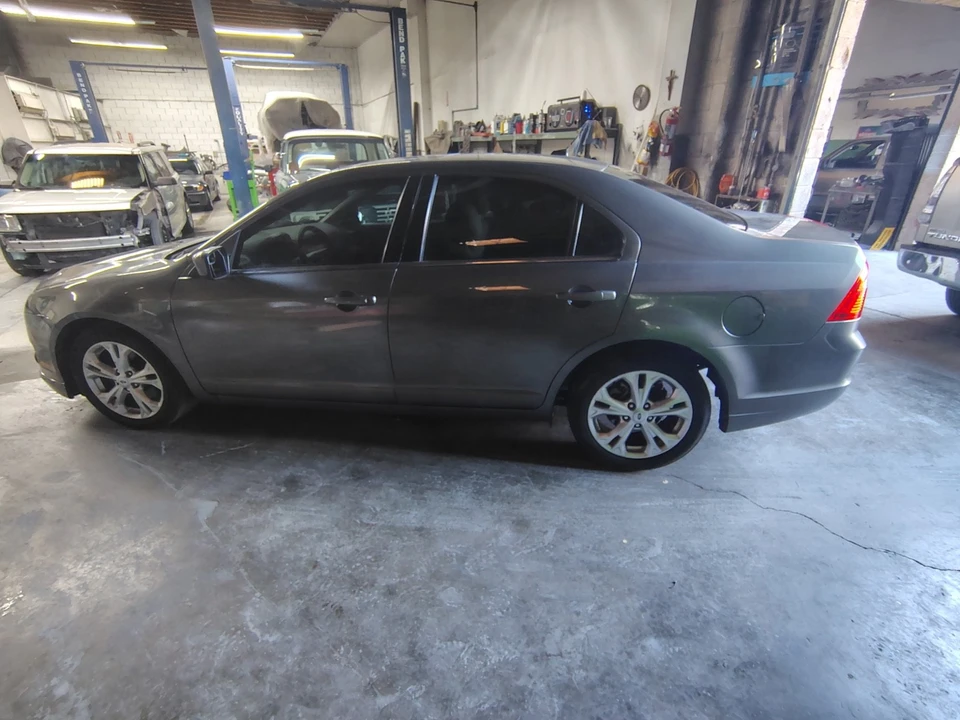 2012 Ford Fusion 1st Gen - Image 4 of 9