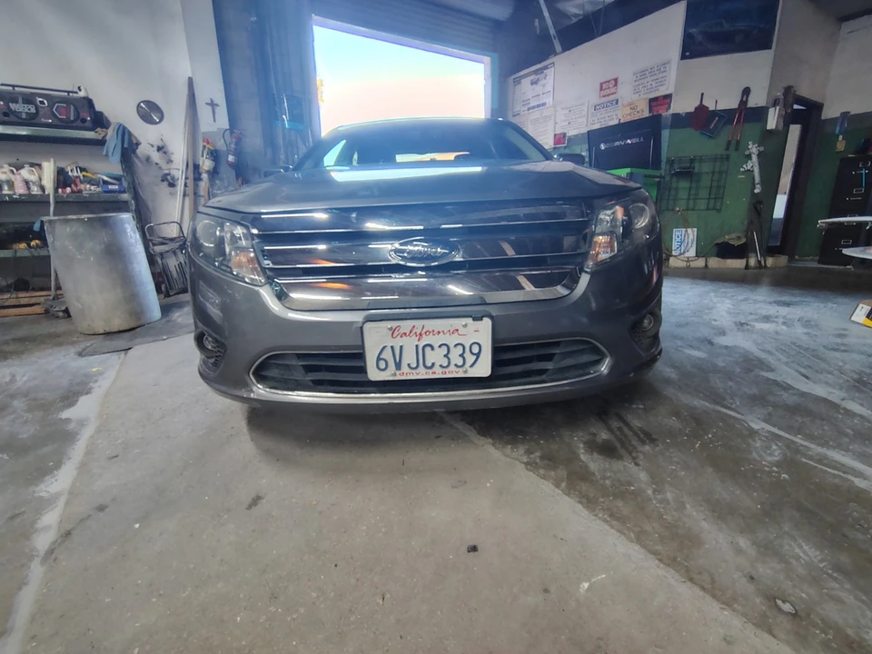 2012 Ford Fusion 1st Gen - Image 2 of 9
