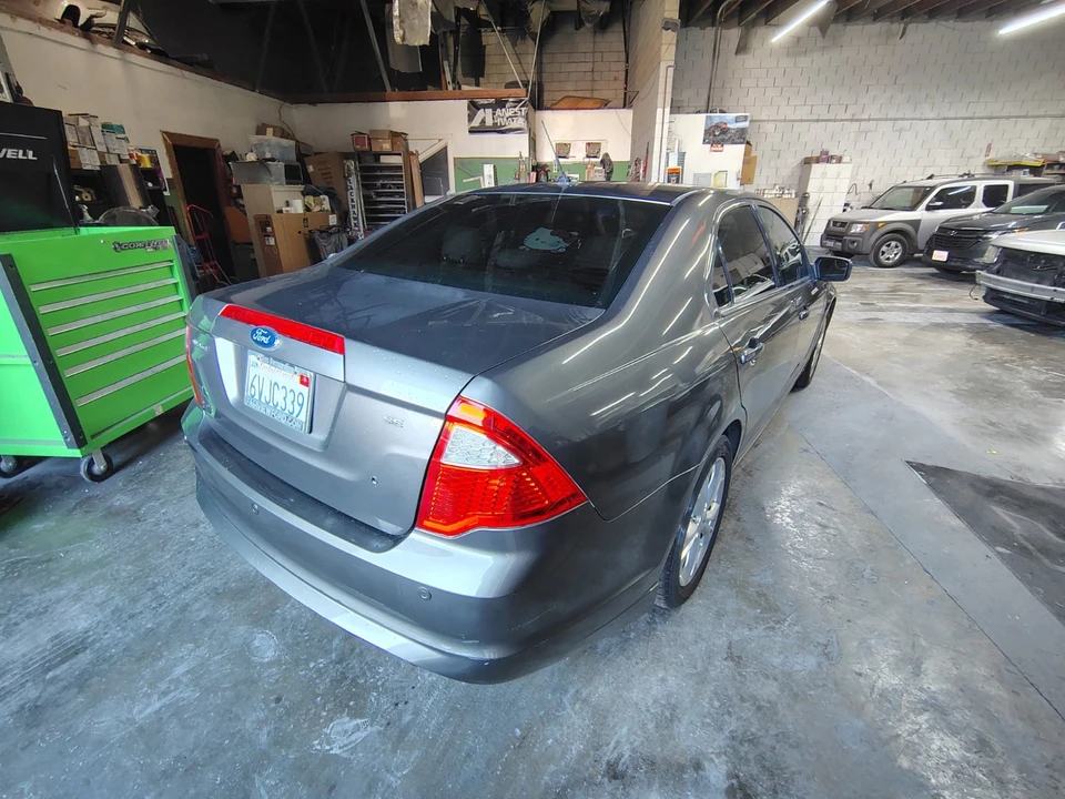 2012 Ford Fusion 1st Gen - Image 7 of 9