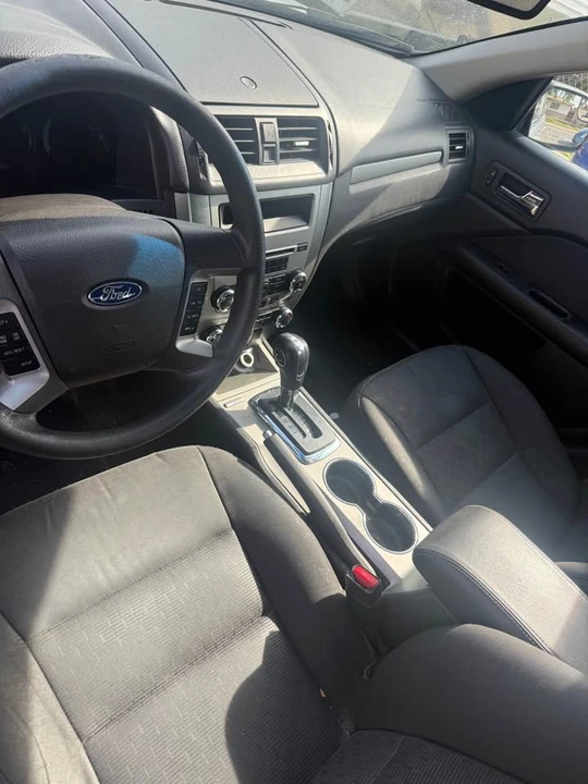 2012 Ford Fusion 1st Gen - Image 16 of 18