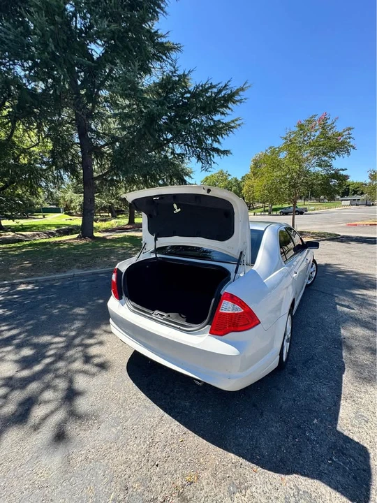 2012 Ford Fusion 1st Gen - Image 11 of 15