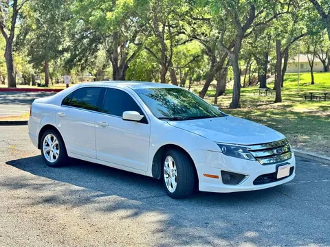 2012 Ford Fusion SE Sedan 4D