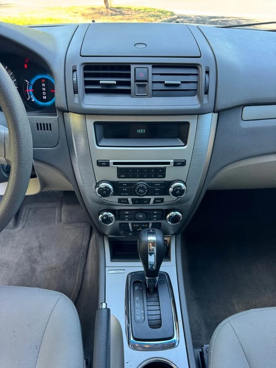 2012 Ford Fusion 1st Gen - Image 15 of 15