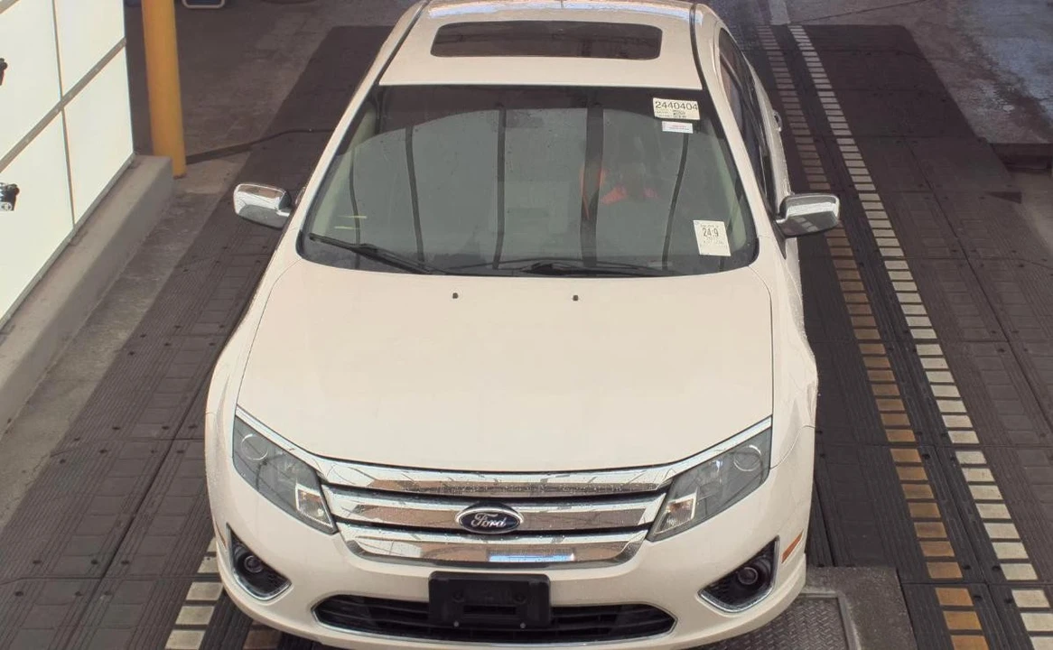 2012 Ford Fusion 1st Gen - Image 2 of 10