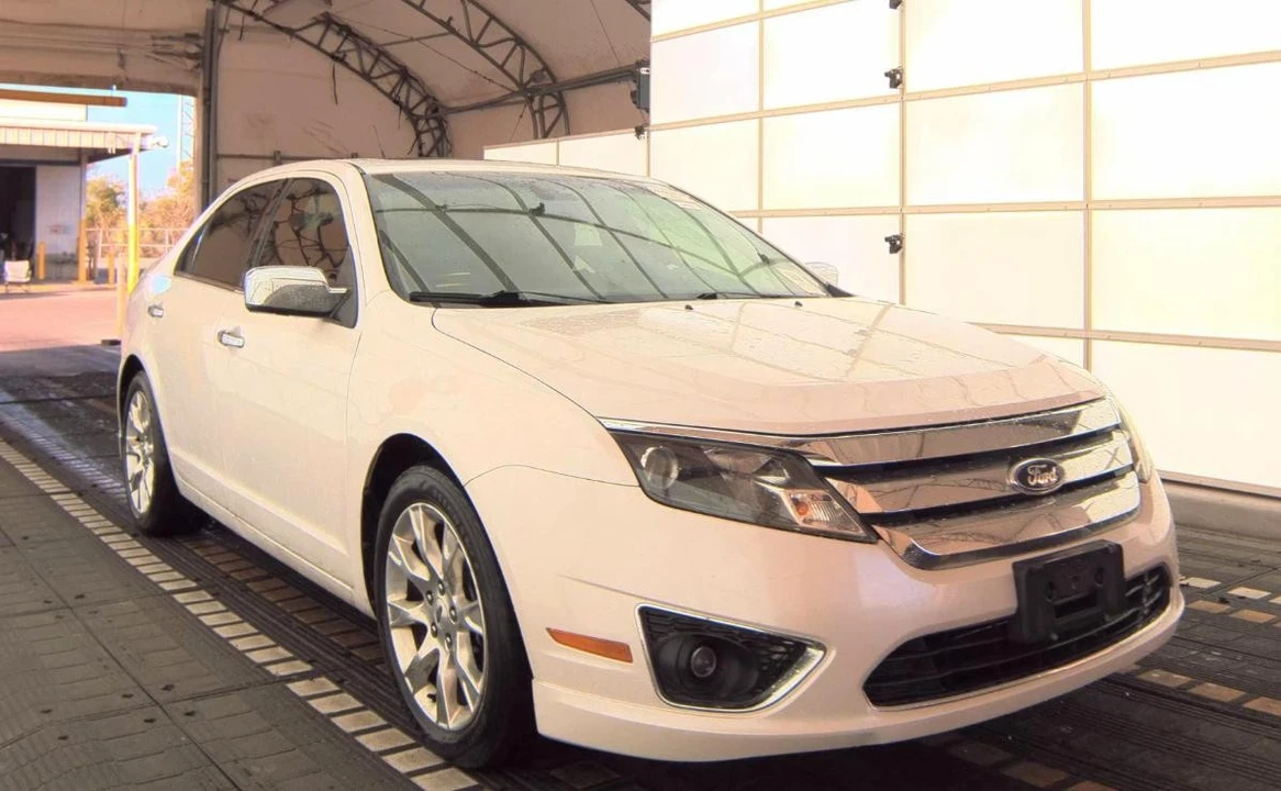 2012 Ford Fusion 1st Gen - Image 3 of 10