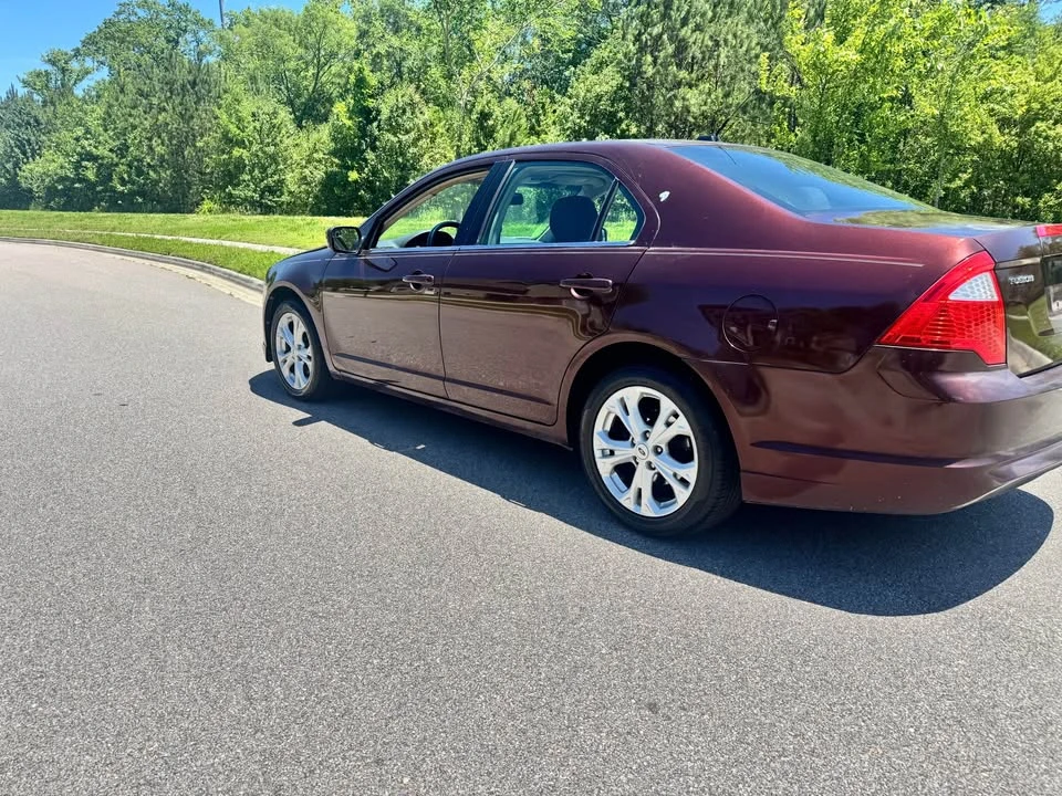 2012 Ford Fusion 1st Gen - Image 4 of 9