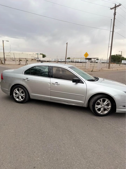 2012 Ford Fusion 1st Gen - Image 2 of 11