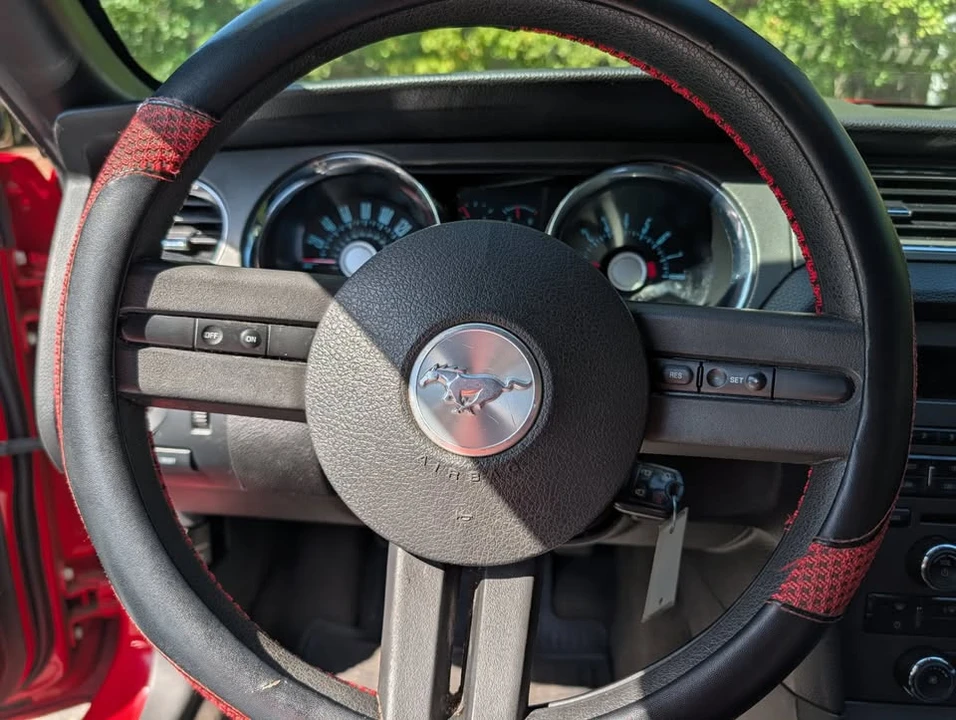 2012 Ford S197 Mustang - Image 10 of 13