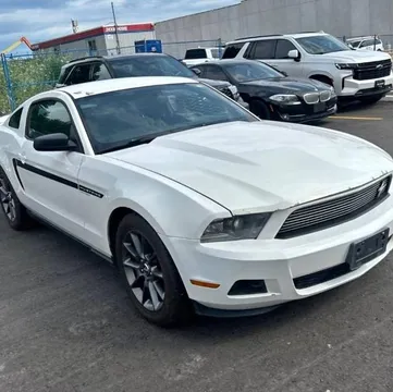 2012 Ford Mustang Coupe V6