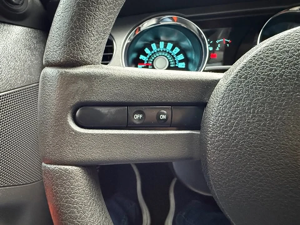 2012 Ford S197 Mustang - Image 15 of 20