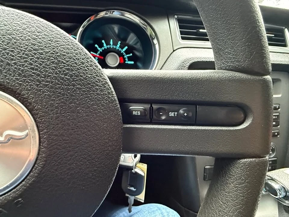 2012 Ford S197 Mustang - Image 16 of 20