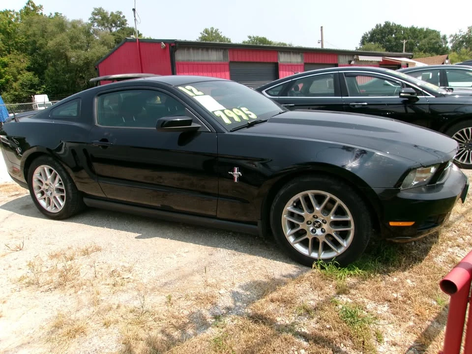 2012 Ford S197 Mustang - Image 2 of 10