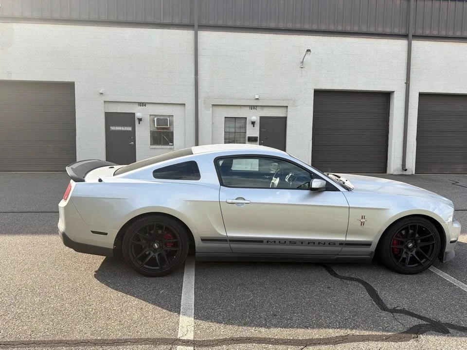 2012 Ford S197 Mustang - Image 8 of 18