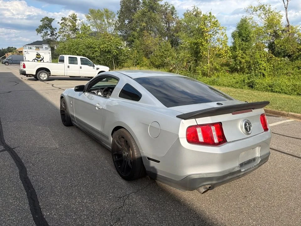 2012 Ford S197 Mustang - Image 4 of 18