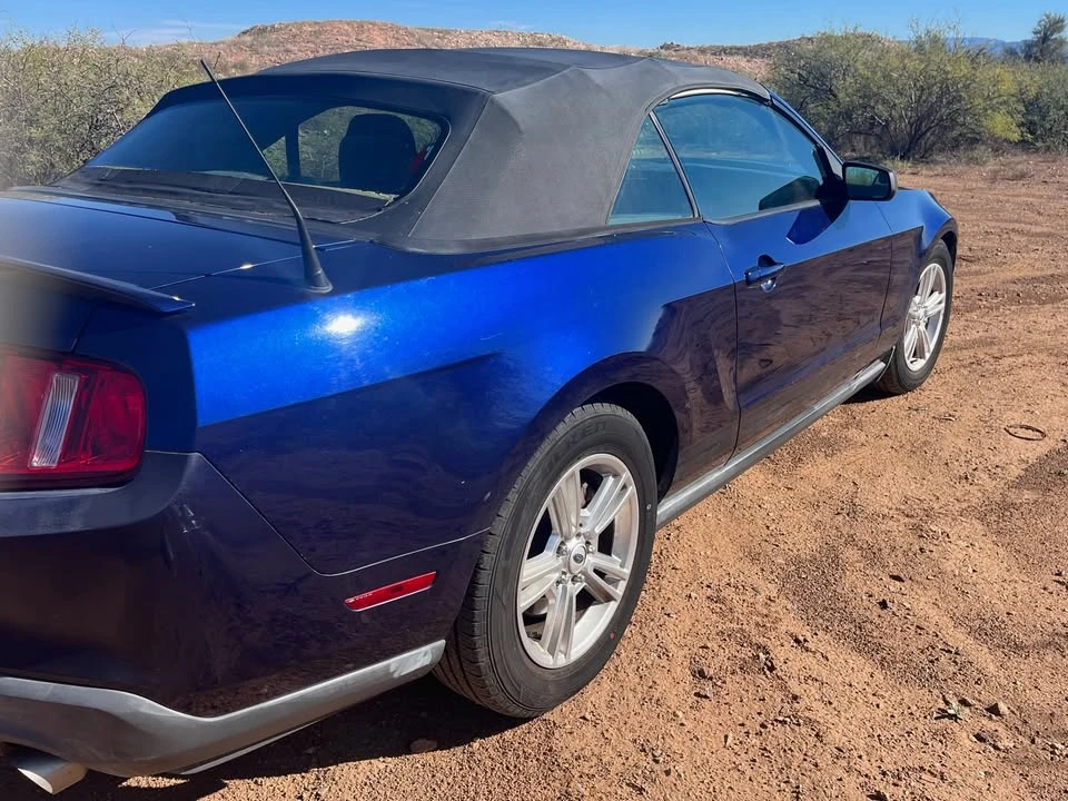 2012 Ford S197 Mustang - Image 11 of 20