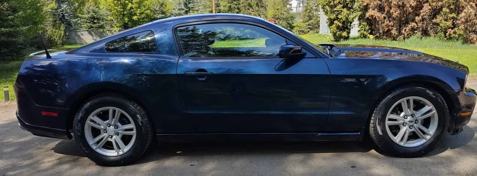 2012 Ford S197 Mustang - Image 2 of 8