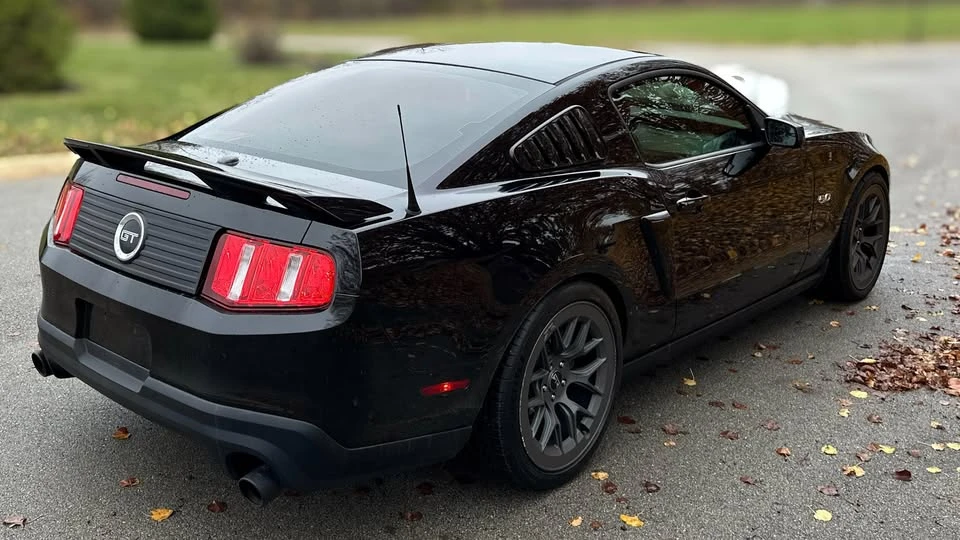 2012 Ford S197 Mustang - Image 8 of 20