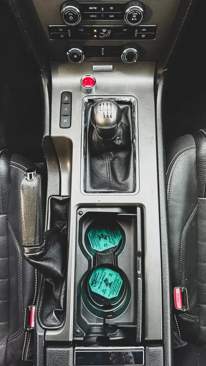 2012 Ford S197 Mustang - Image 10 of 20