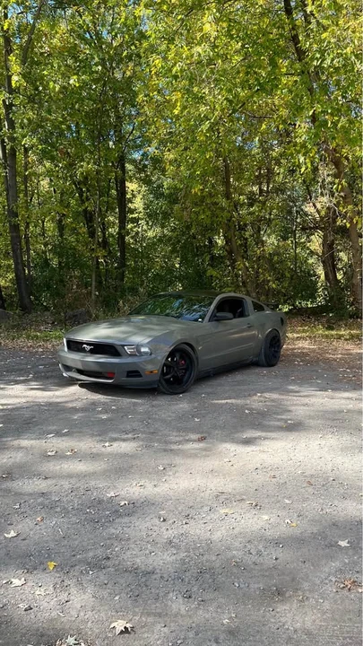 2012 Ford S197 Mustang - Image 2 of 6