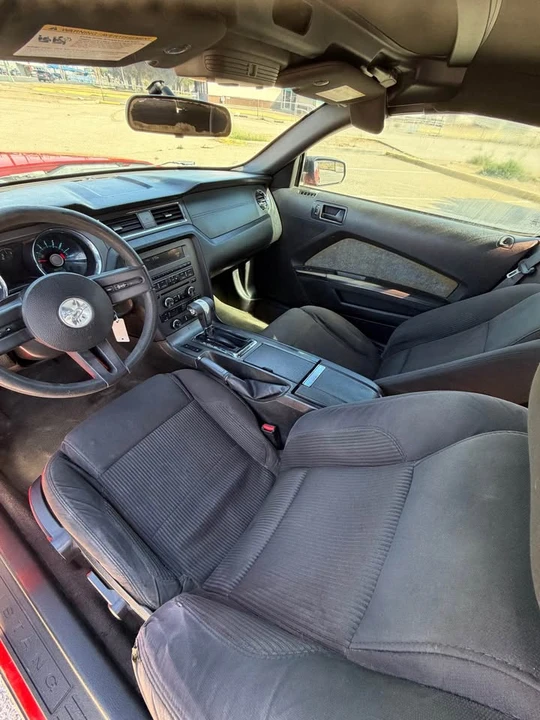 2012 Ford S197 Mustang - Image 12 of 15