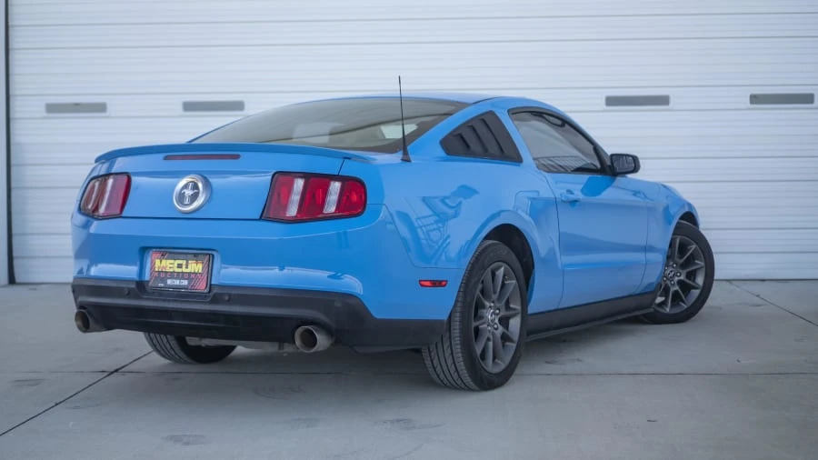 2012 Ford S197 Mustang - Image 2 of 13