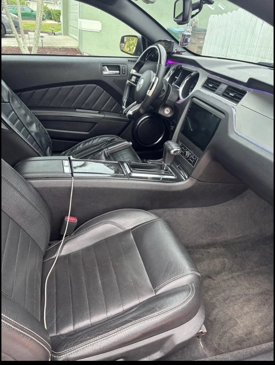 2012 Ford S197 Mustang - Image 12 of 16