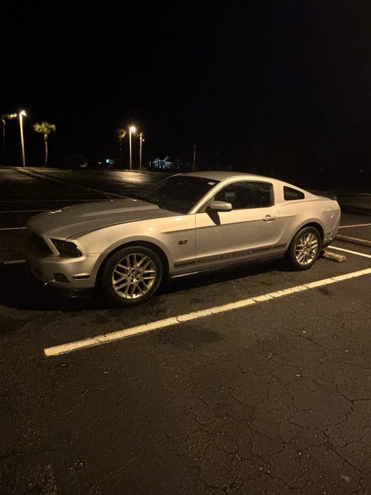 2012 Ford S197 Mustang - Image 4 of 16