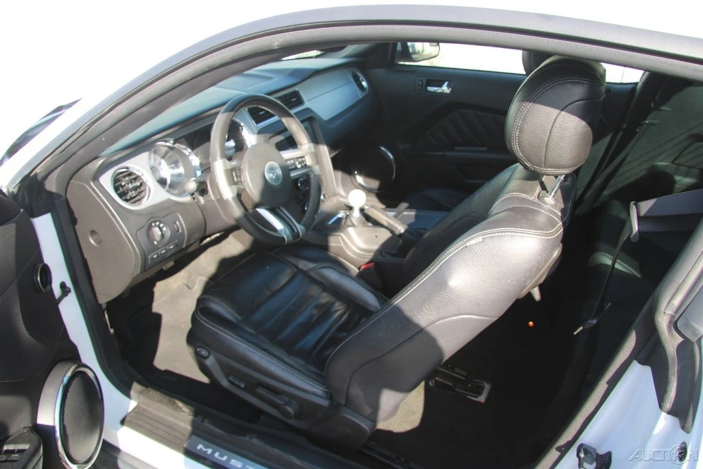 2012 Ford S197 Mustang - Image 14 of 21