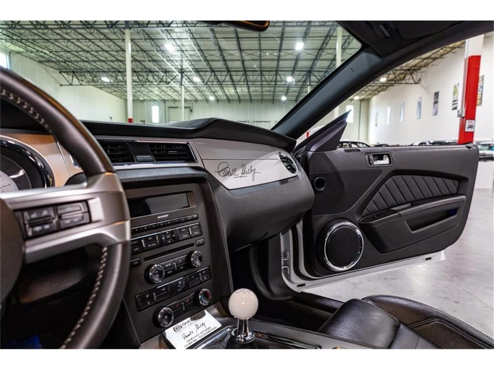 2012 Ford S197 Mustang - Image 14 of 31
