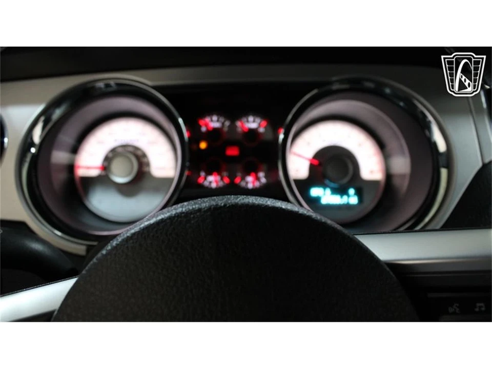 2012 Ford S197 Mustang - Image 12 of 31