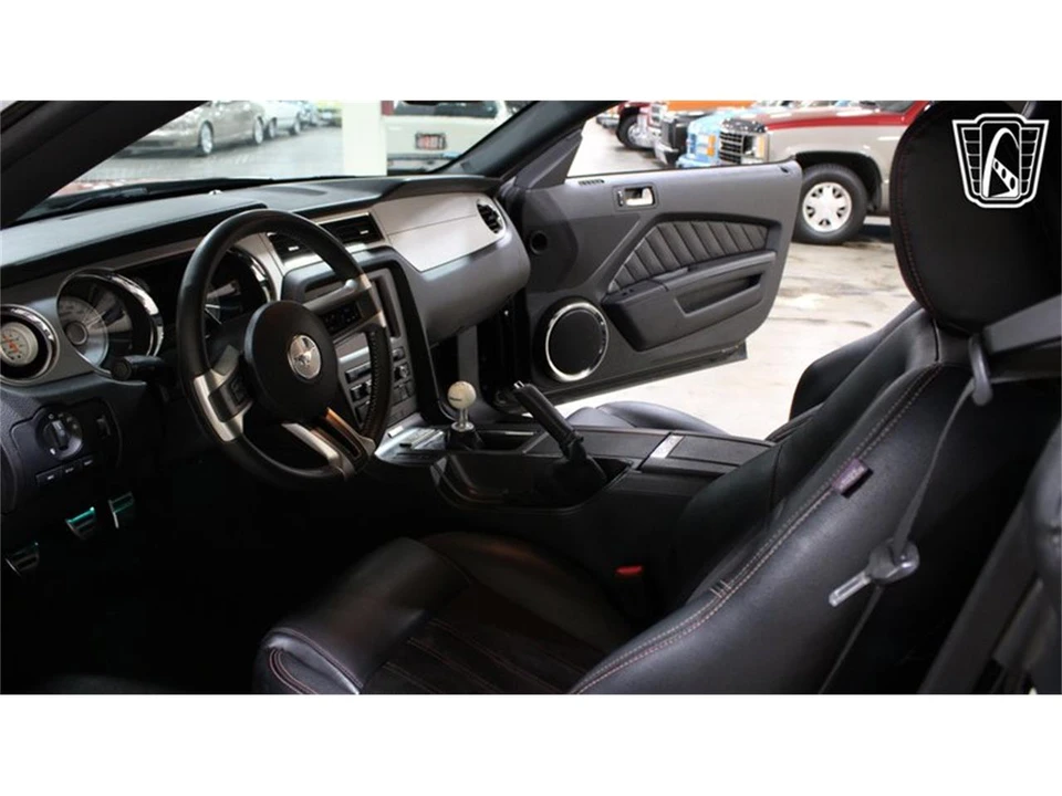 2012 Ford S197 Mustang - Image 10 of 31