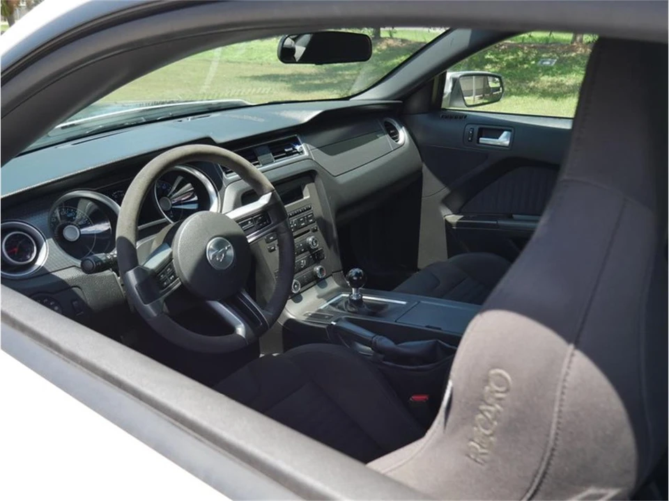 2012 Ford S197 Mustang - Image 4 of 31