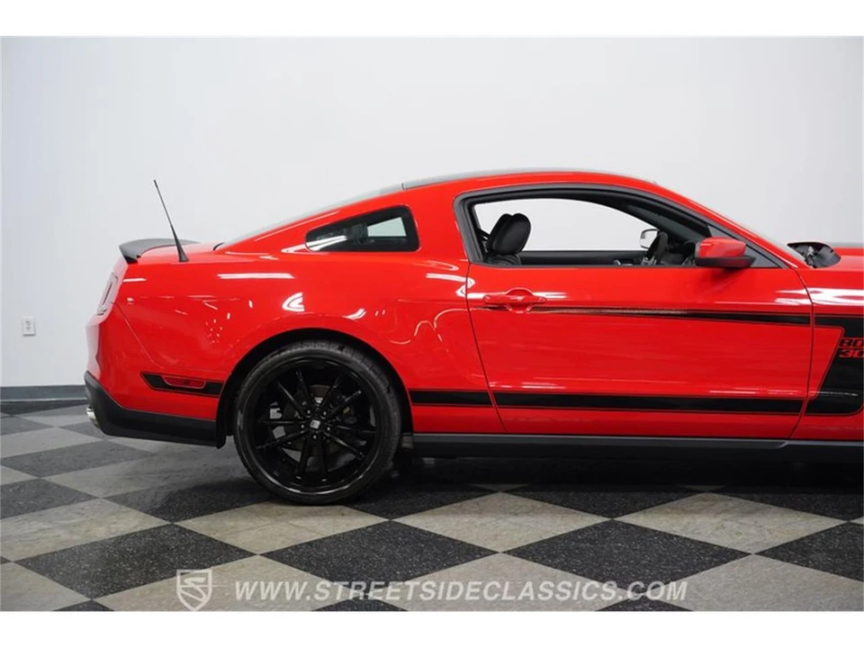 2012 Ford S197 Mustang - Image 25 of 31