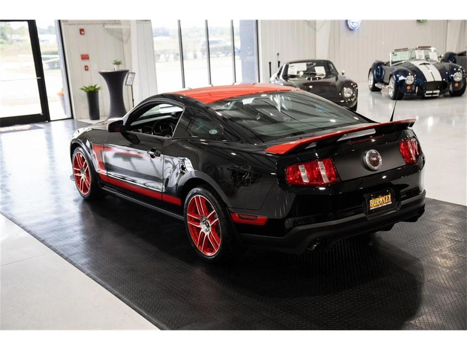 2012 Ford S197 Mustang - Image 6 of 31