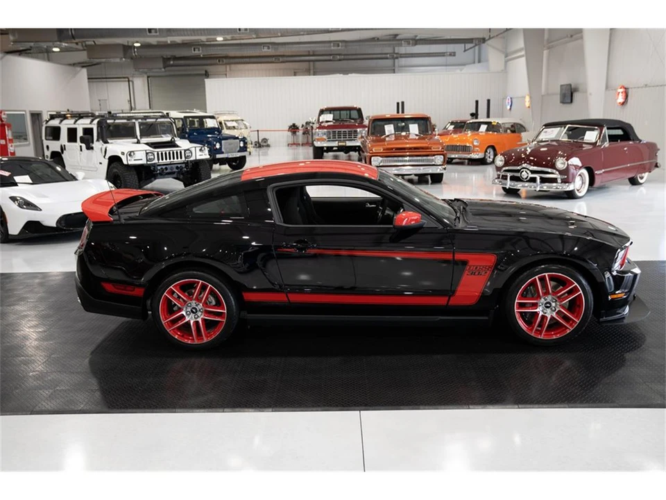 2012 Ford S197 Mustang - Image 12 of 31
