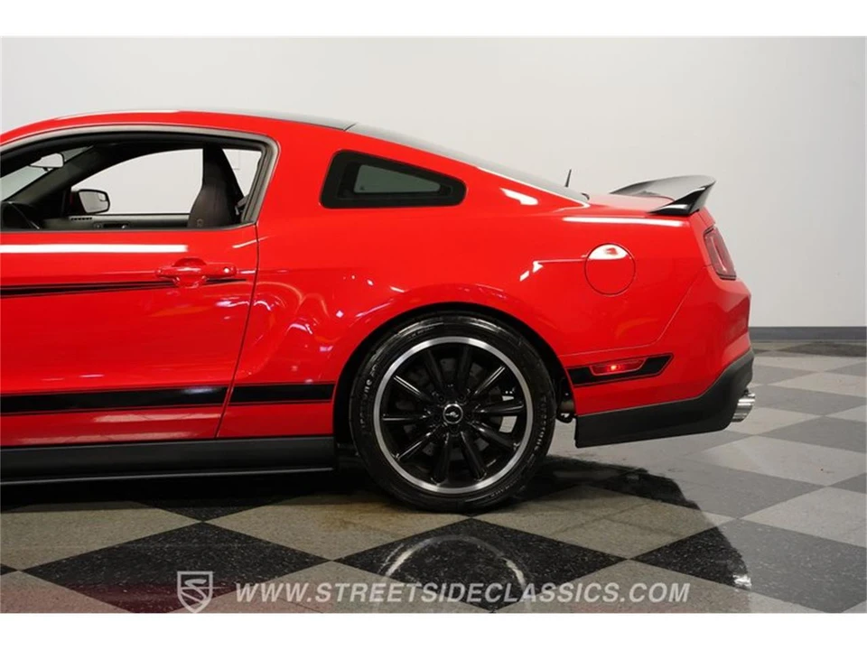 2012 Ford S197 Mustang - Image 23 of 31