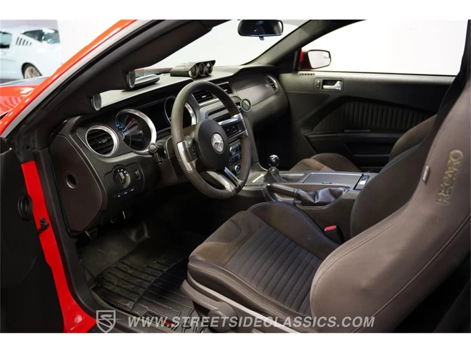 2012 Ford S197 Mustang - Image 2 of 31