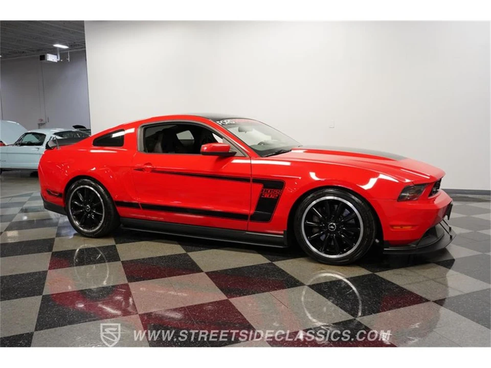 2012 Ford S197 Mustang - Image 14 of 31