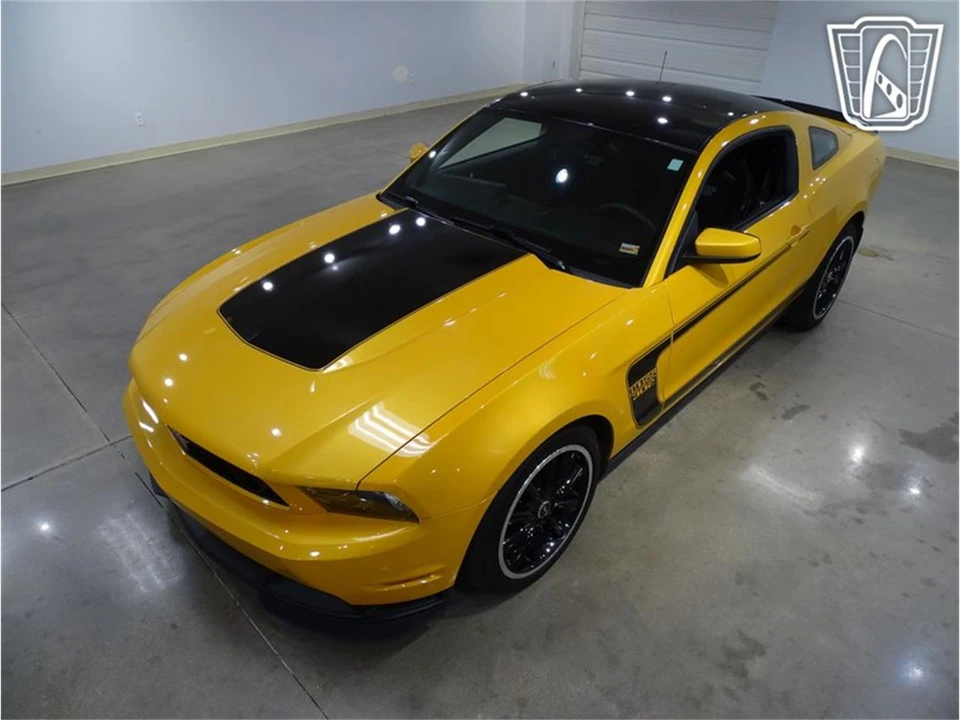 2012 Ford S197 Mustang - Image 2 of 31
