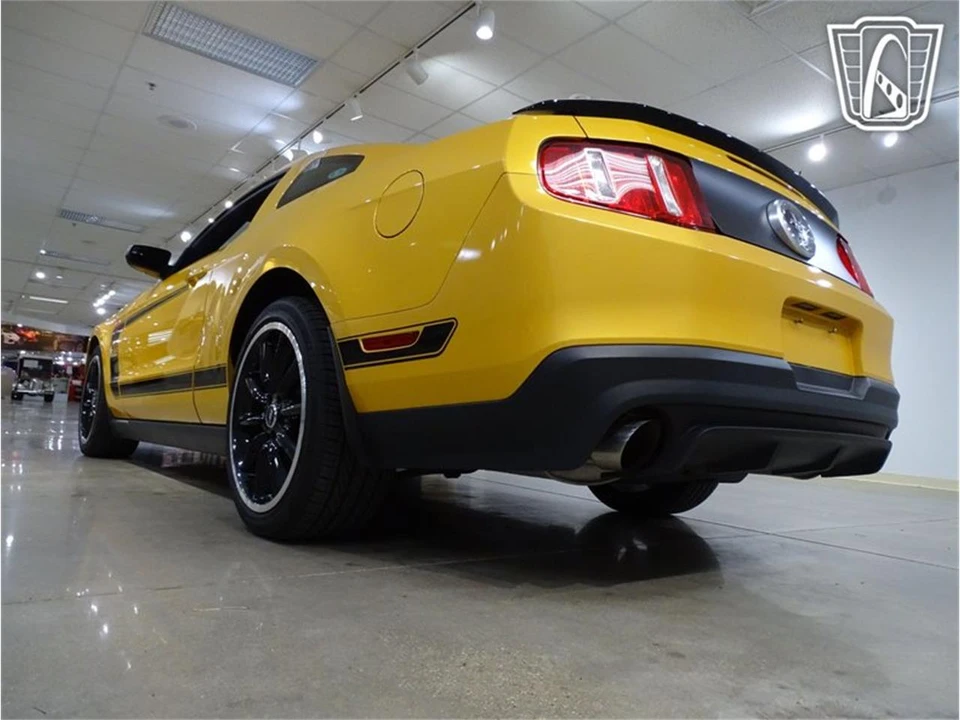 2012 Ford S197 Mustang - Image 10 of 31