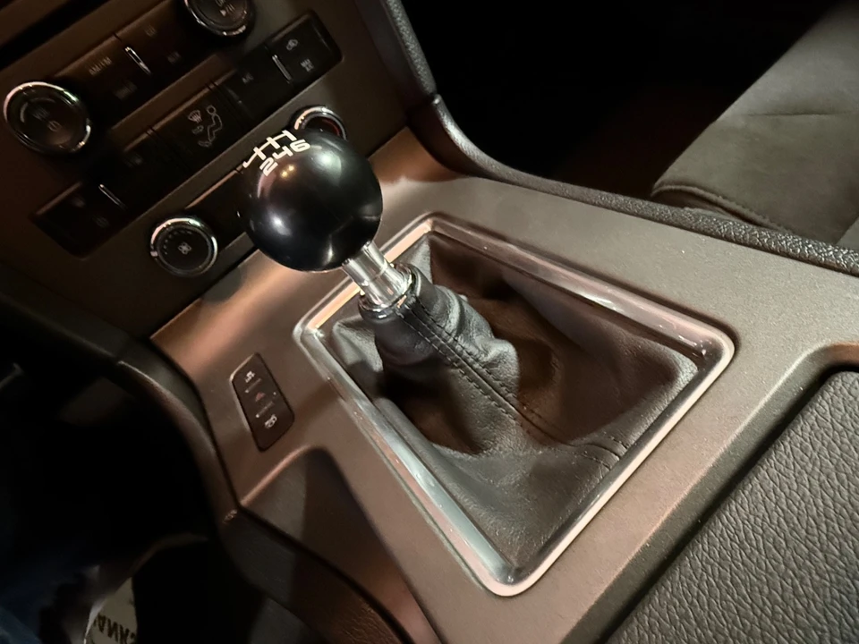 2012 Ford S197 Mustang - Image 4 of 29