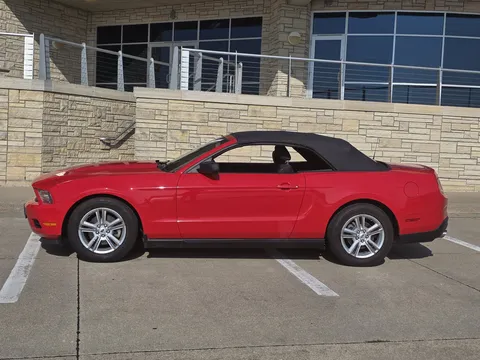 2012 Ford Mustang Convertible