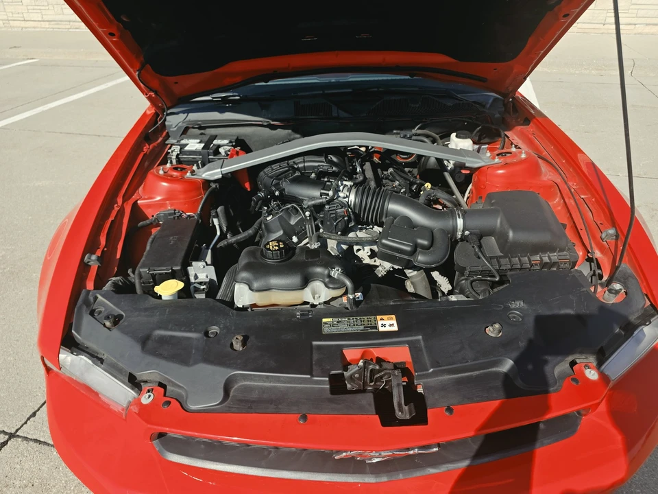 2012 Ford S197 Mustang - Image 17 of 30