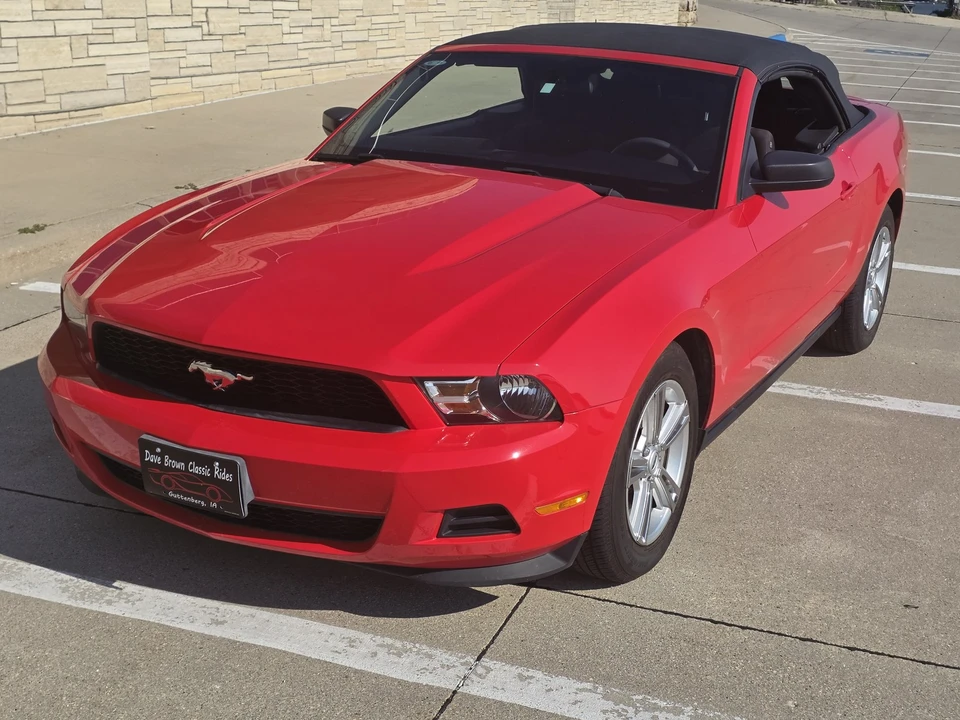 2012 Ford S197 Mustang - Image 4 of 30