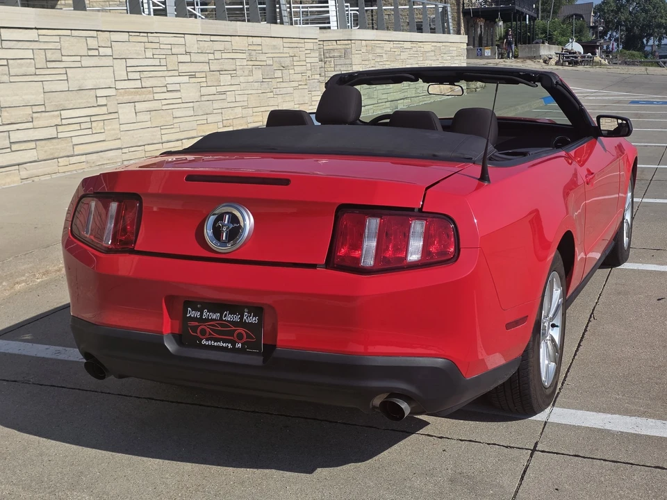 2012 Ford S197 Mustang - Image 8 of 30