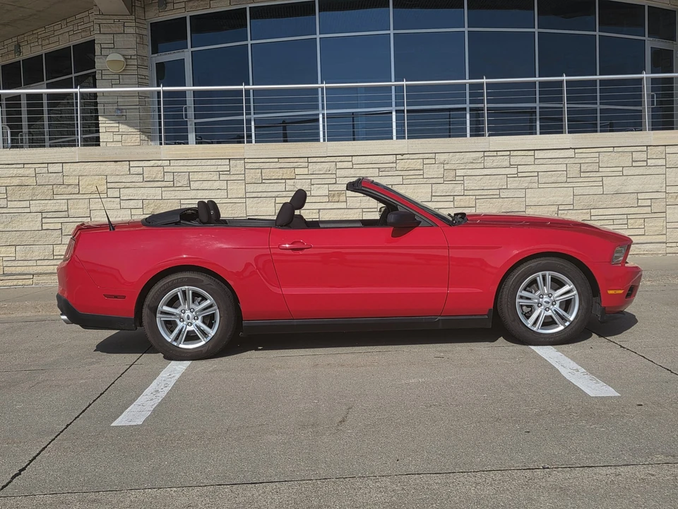 2012 Ford S197 Mustang - Image 9 of 30