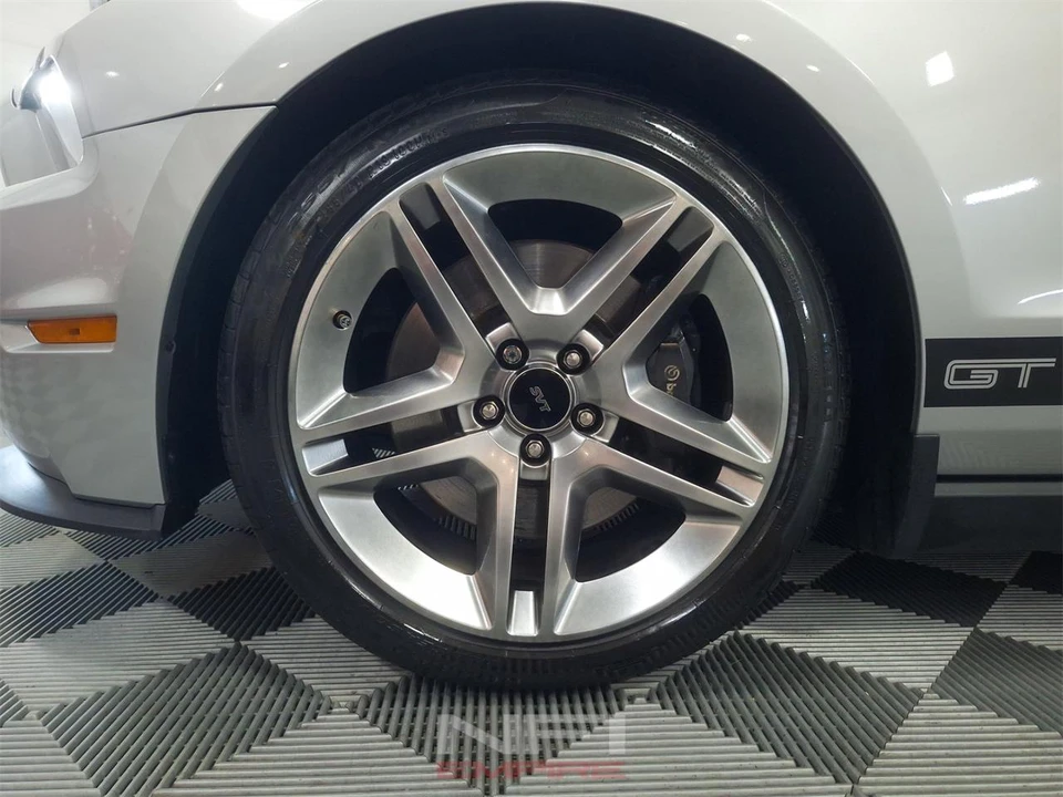 2012 Ford S197 Mustang - Image 12 of 31