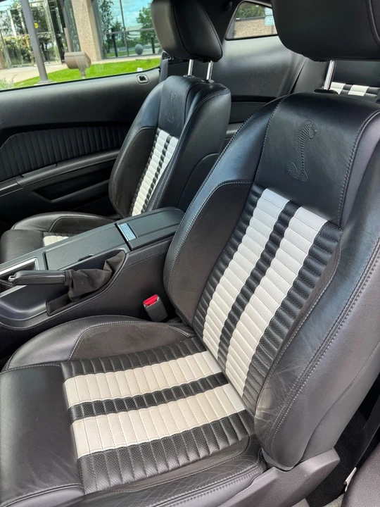 2012 Ford S197 Mustang - Image 9 of 12