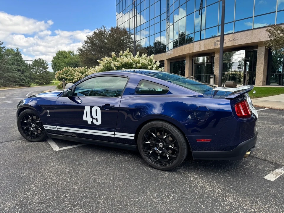 2012 Ford S197 Mustang - Image 2 of 12